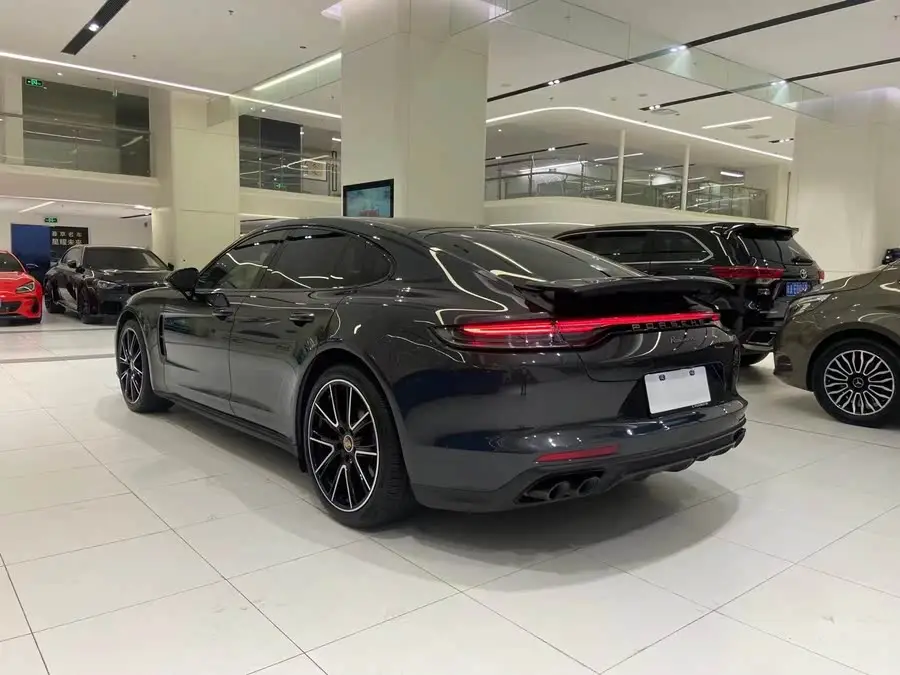 2023 Panamera 2.9T Platinum Edition