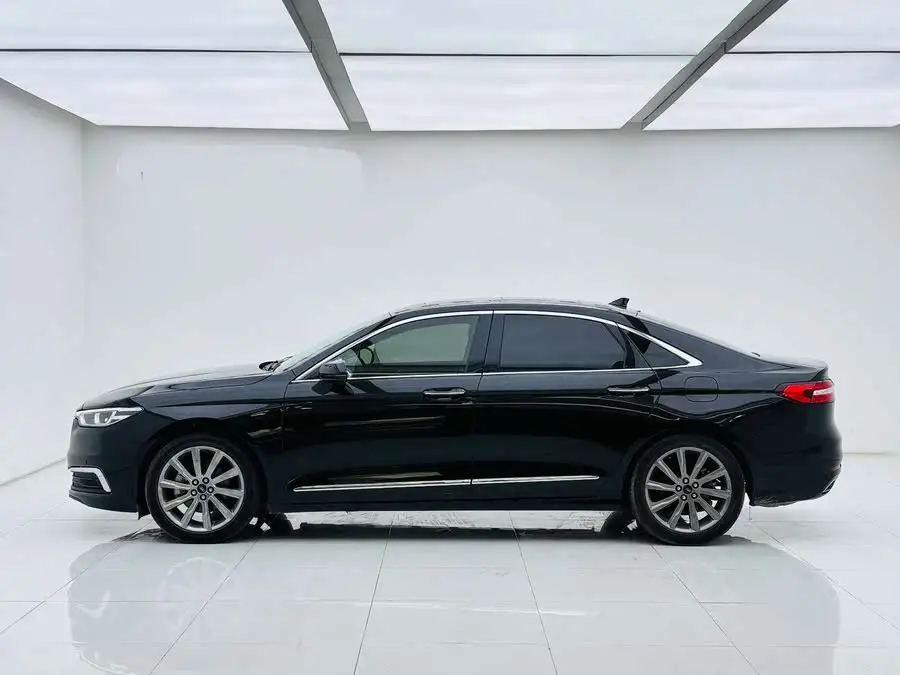 2019 Taurus EcoBoost 245 Premium