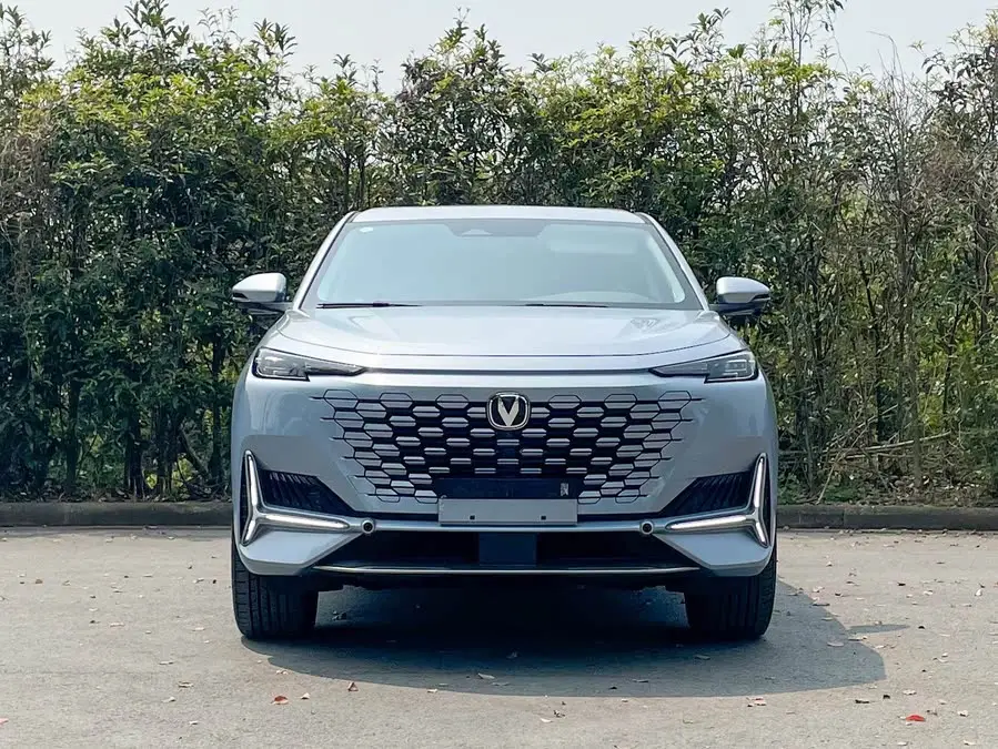 Changan UNI-K 2023 2.0T Two-Wheel Drive Joy Leader