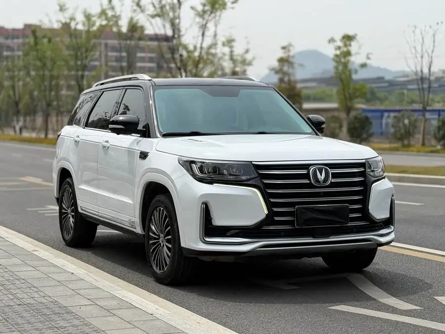 شانجان CS95 2019 2.0T فئة الرفاهية ذات الدفع الثنائي