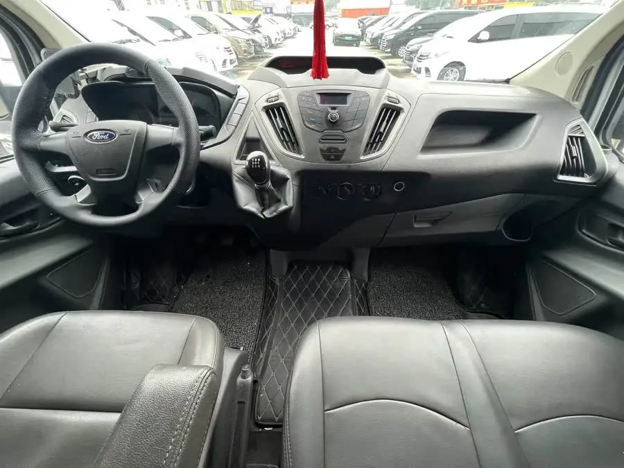 Ford Transit 2020 Model 2.0T Diesel Multi-Functional Commercial Vehicle Mid-Axle Low Roof Double Opening Tailgate National V