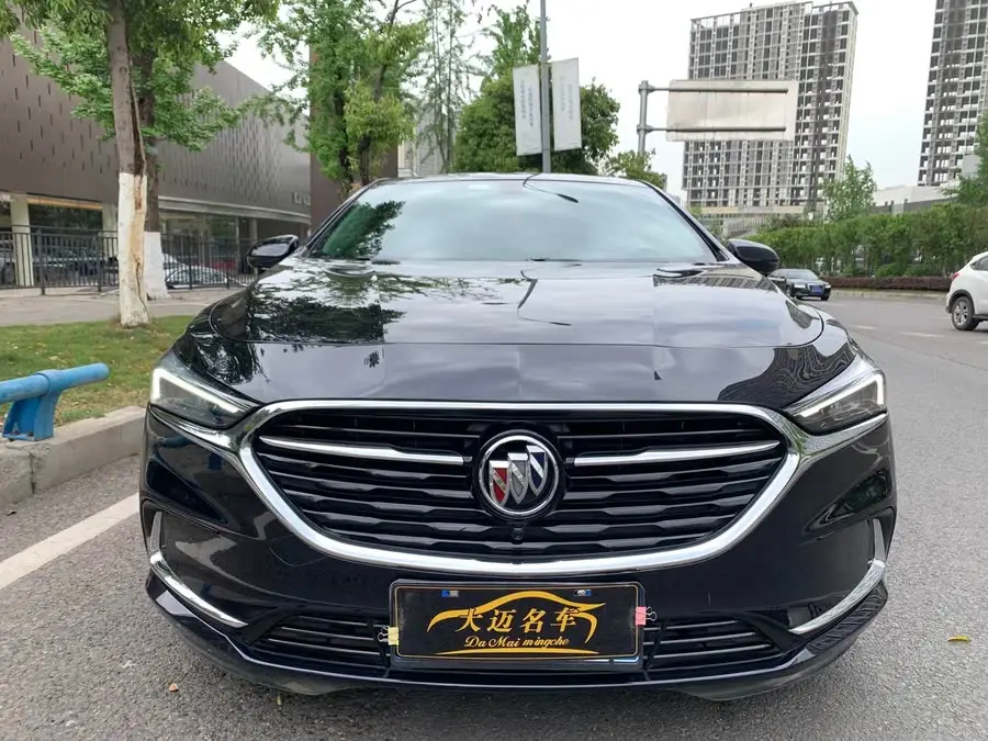 بيوك لاكروس 2021 552T الفاخرة