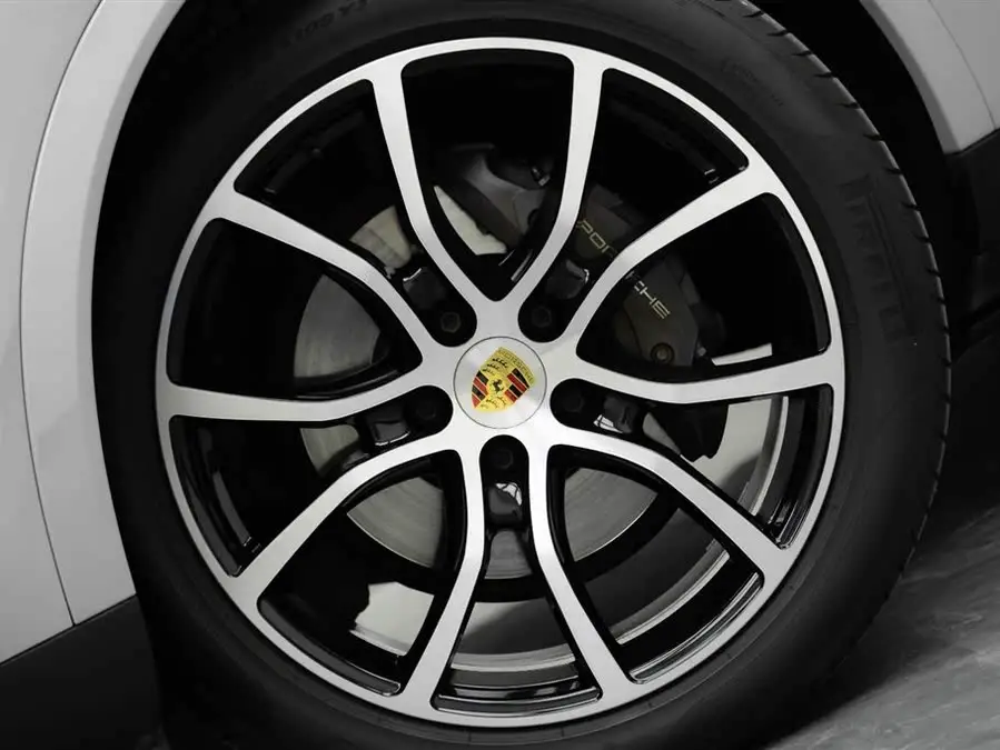 2023 كايين كايين 3.0T بلاتينيوم إيديشن