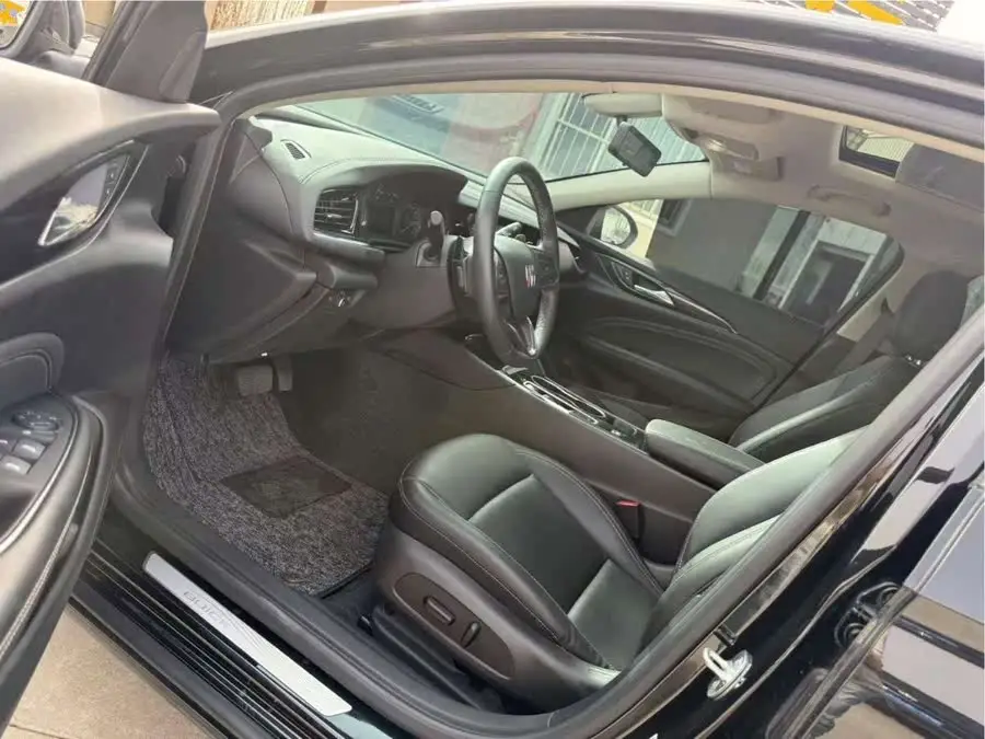 بيوك ريجال 2024 25T إصدار سوبر إنجوي