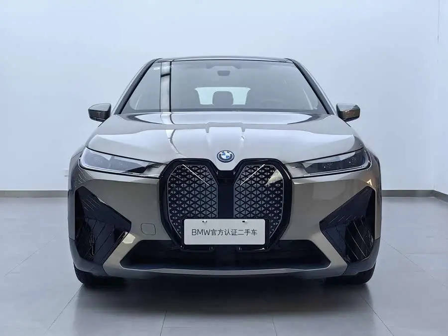 BMW iX 2022 M60