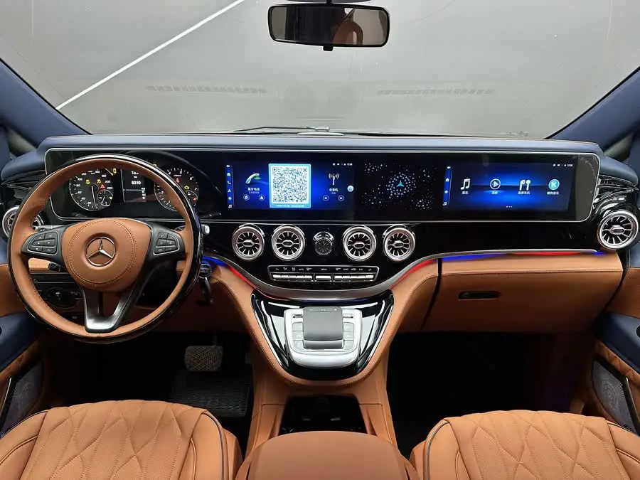 فيتو 2023 نسخة الأعمال 2.0T 7 مقاعد