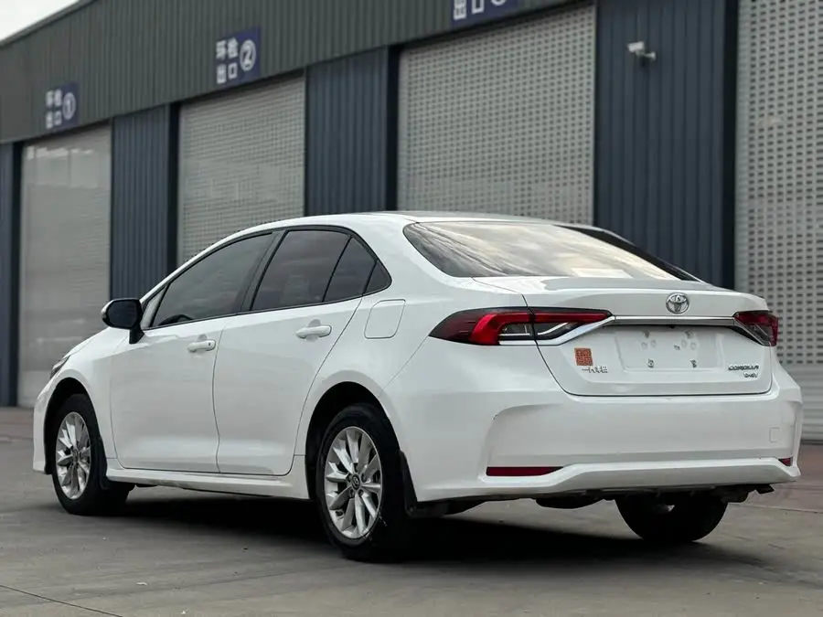 تويوتا كورولا 2019 1.2T S-CVT GL-i نسخة فاخرة