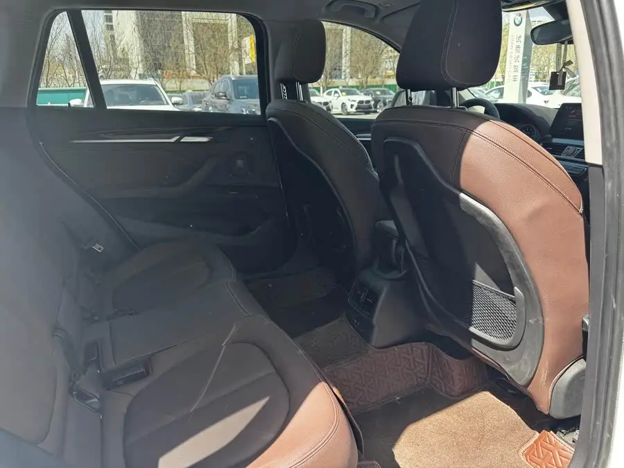 BMW X1 2022 xDrive25Li Luxury Edition