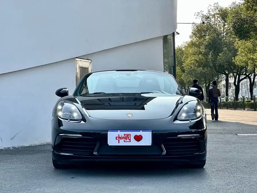 Porsche 718 2020 Model Boxster 2.0T