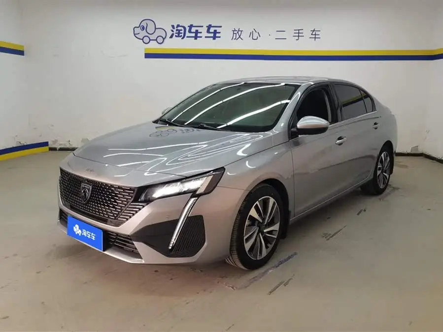 Peugeot 408 2022 1.6T Light Pursuit Edition