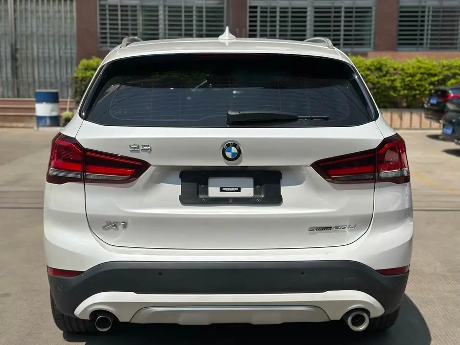 BMW X1 2021 sDrive20Li Luxury Edition