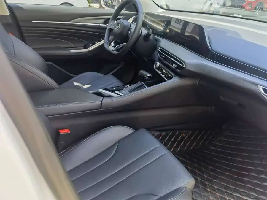 Yidong 2021 PLUS 1.6L GDI CVT Luxury Version