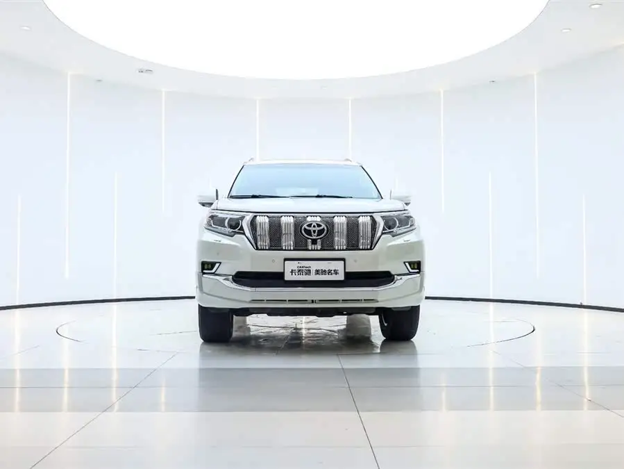 برادو 2019 3.5 لتر أوتوماتيكي TX-L فئة متميزة إطار احتياطي مثبت في الخلف