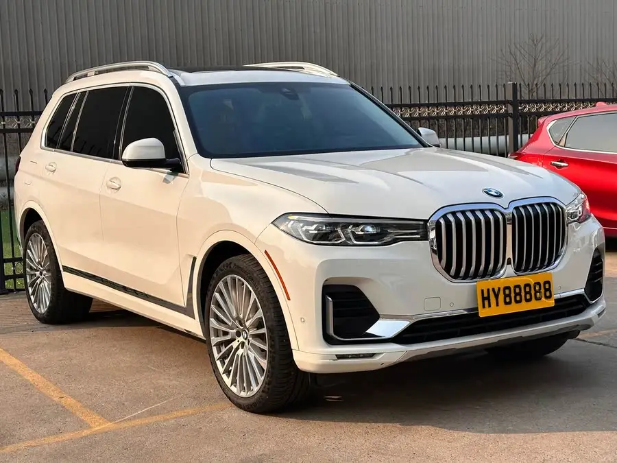 بي إم دبليو X7 2022 xDrive40i حزمة فاخرة
