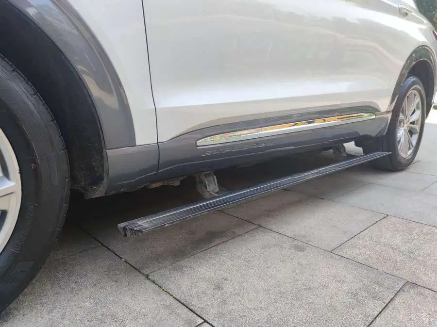 مستكشف 2020 EcoBoost 285 نسخة الدفع الرباعي الفاخرة 6 مقاعد