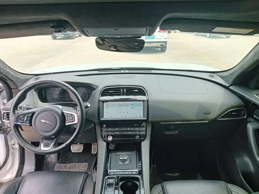 Jaguar F-PACE 2020 300-Sport