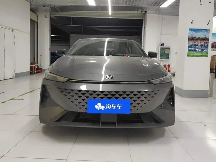 Changan UNI-V 2024 1.5T Premium