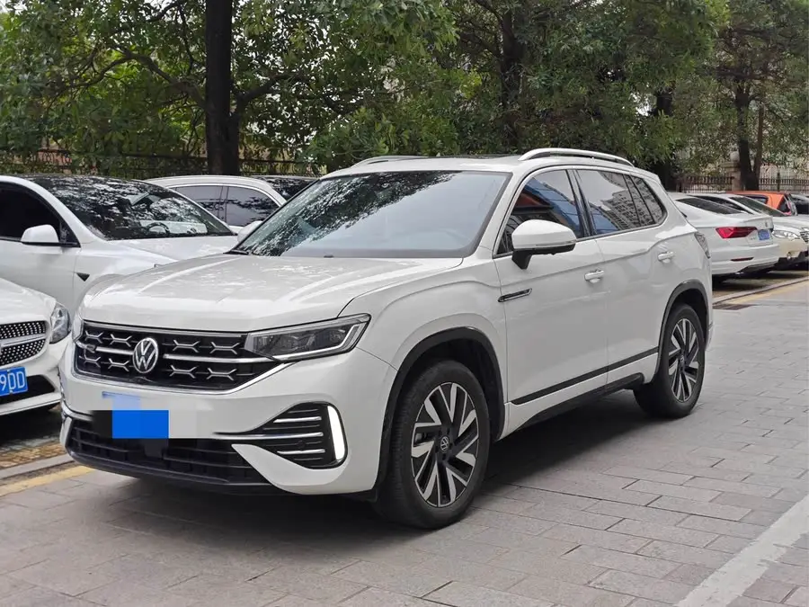 تيرون 2023 330TSI دفع ثنائي R-Line إصدار عالي الطاقة