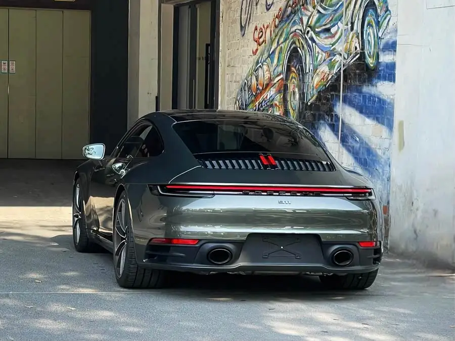 بورشه 911 2023 كاريرا 3.0T