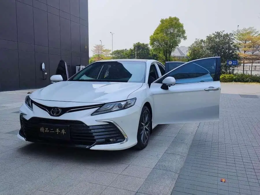 Camry 2021 2.5G Luxury Edition