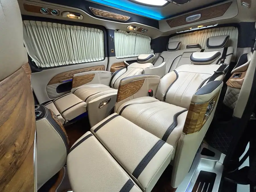 فيتو 2021 2.0T نسخة الأعمال 7 مقاعد