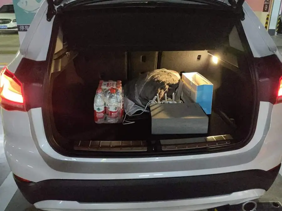 بي إم دبليو X1 2022 sDrive25Li النسخة الرائدة