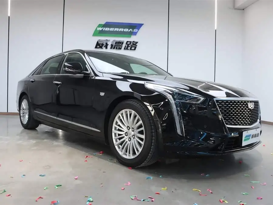 كاديلاك CT6 2022 28T فاخرة