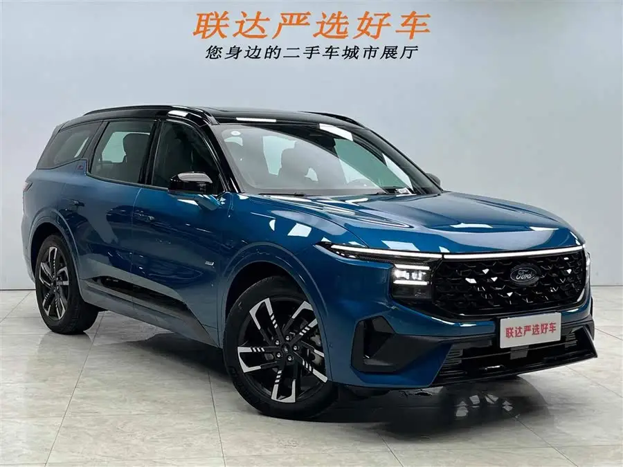 2023 Ford Edge Edge L 2.0T EcoBoost E Hybrid AWD Seven-Seater STLine