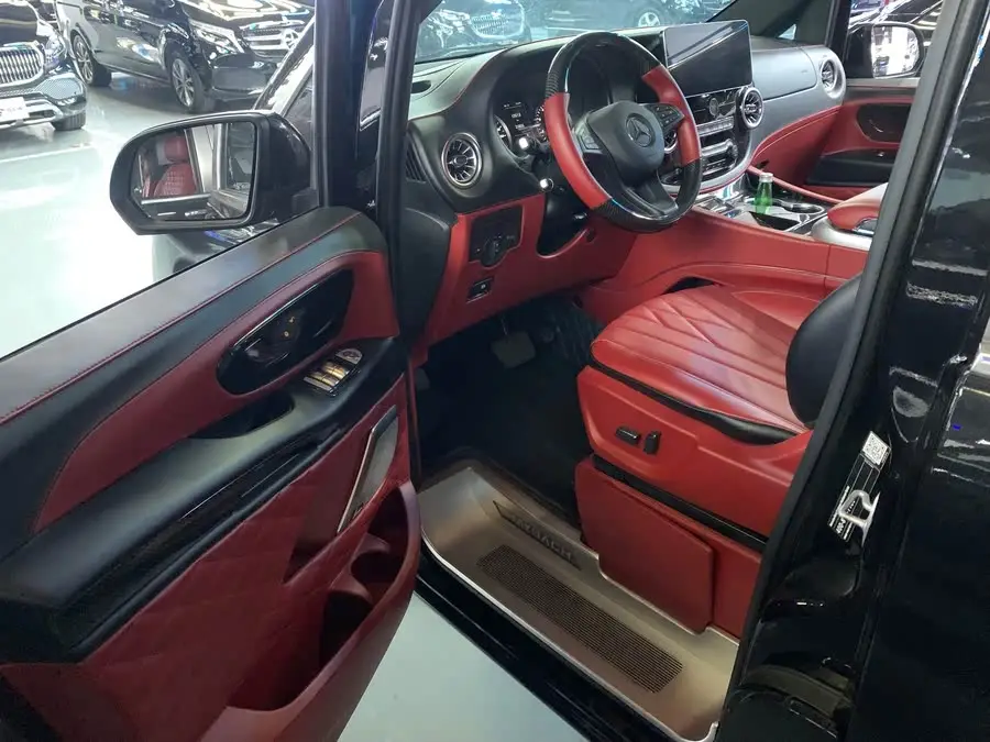 Vito 2023 2.0T Elite Edition 7-Seater