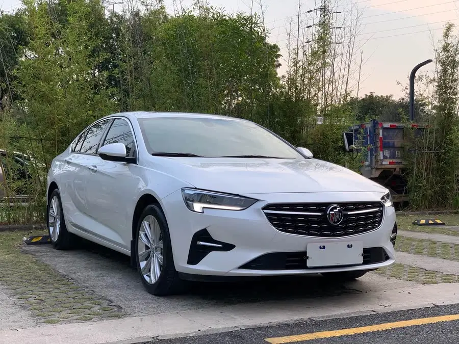 ريجال 2022 652T النسخة الذكية