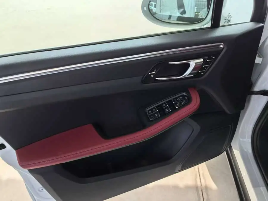 ماكان 2025 ماكان 2.0T إصدار الحلم