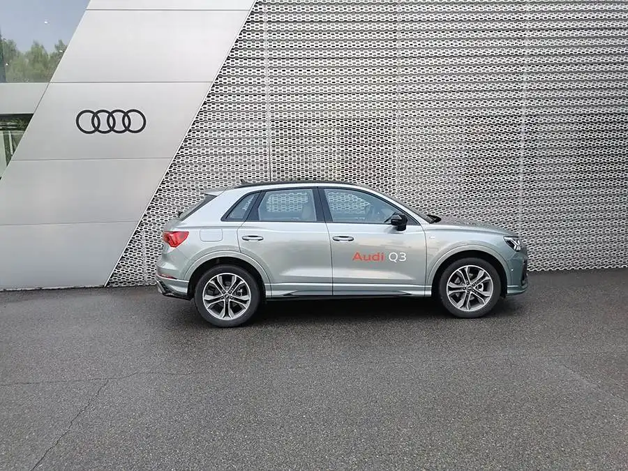 Audi Q3 2024 45 TFSI quattro Fashion Dynamic