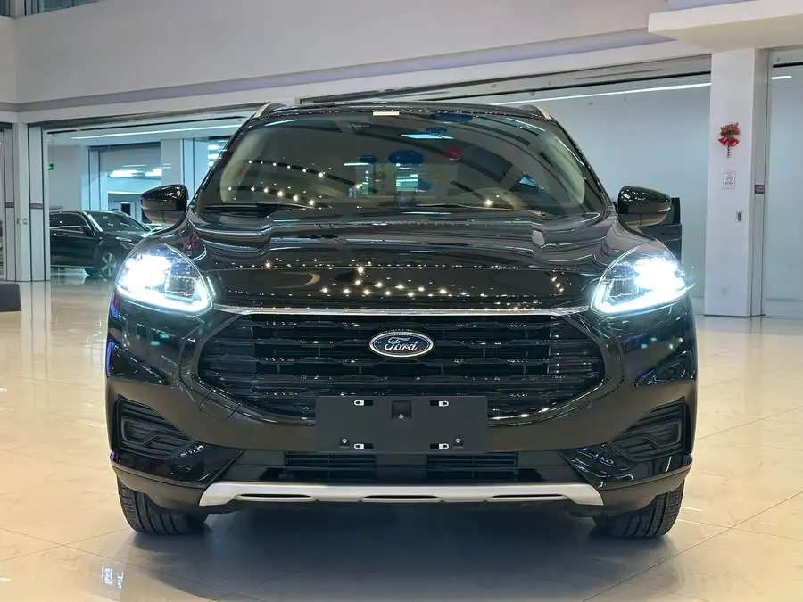 فورد إسكايب 2024 إيكوبوست 245 دفع أمامي نسخة ياو شيانغ