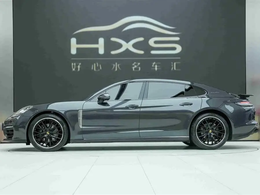 2023 Panamera Executive Platinum Edition 2.9T