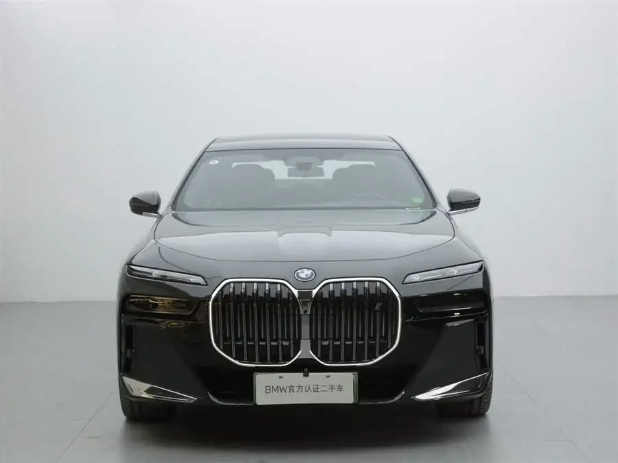 BMW i7 2023 xDrive60L M Sport Package