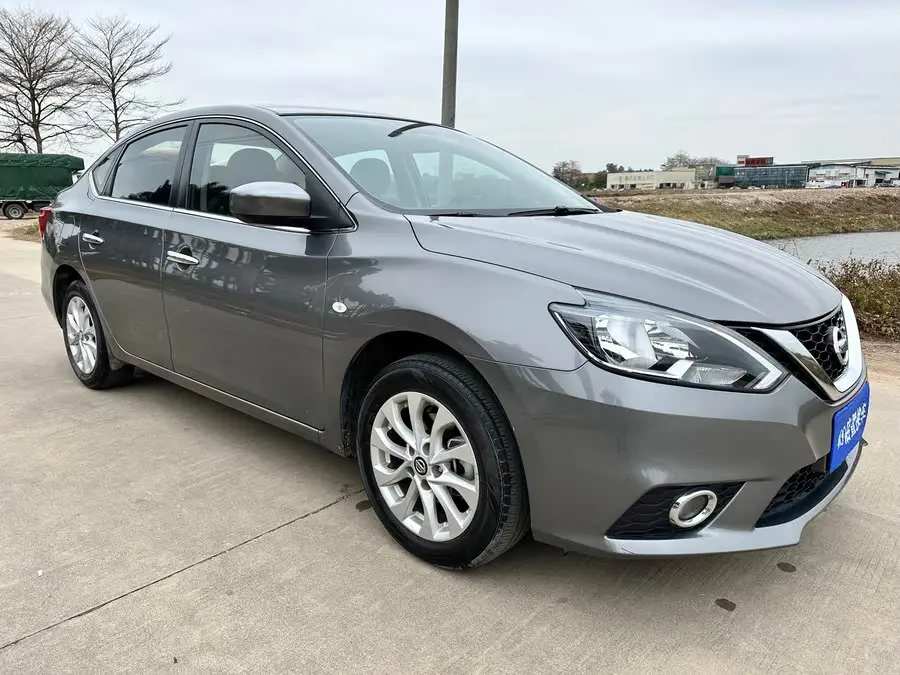 نيسان سيلفي 2022 كلاسيك 1.6XL CVT الفاخرة