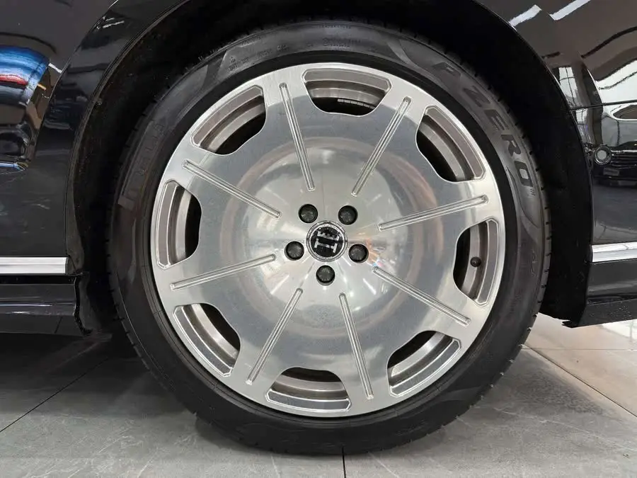 أودي A8 2025 أ8L 50 TFSI كواترو الخيار النهائي