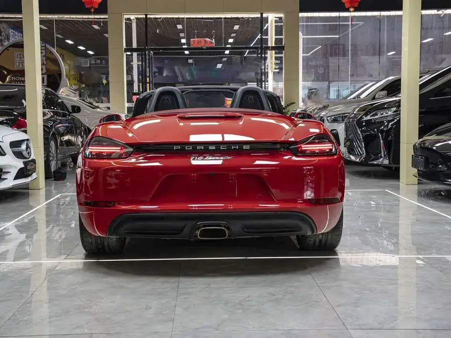 Porsche 718 2020 Model Boxster 2.0T