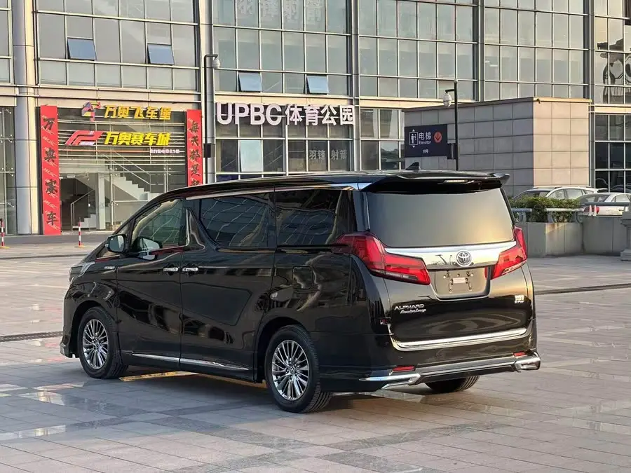 ألفارد 2021 نسخة المحرك المزدوج 2.5 لتر بريميوم