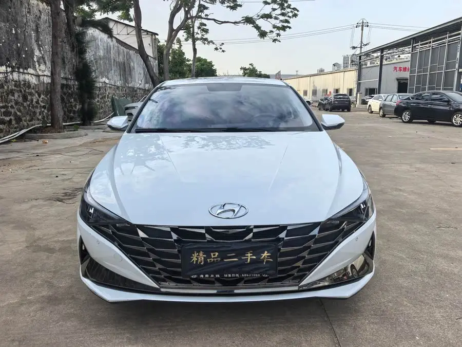 إلنترا 2022 1.5 لتر CVT GLX النخبة