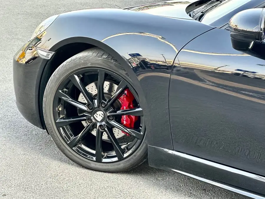 Porsche 718 2020 Model Boxster 2.0T