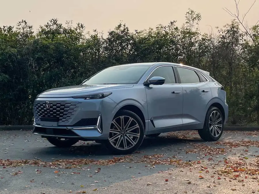 Changan UNI-K 2023 2.0T Two-Wheel Drive Delight Version