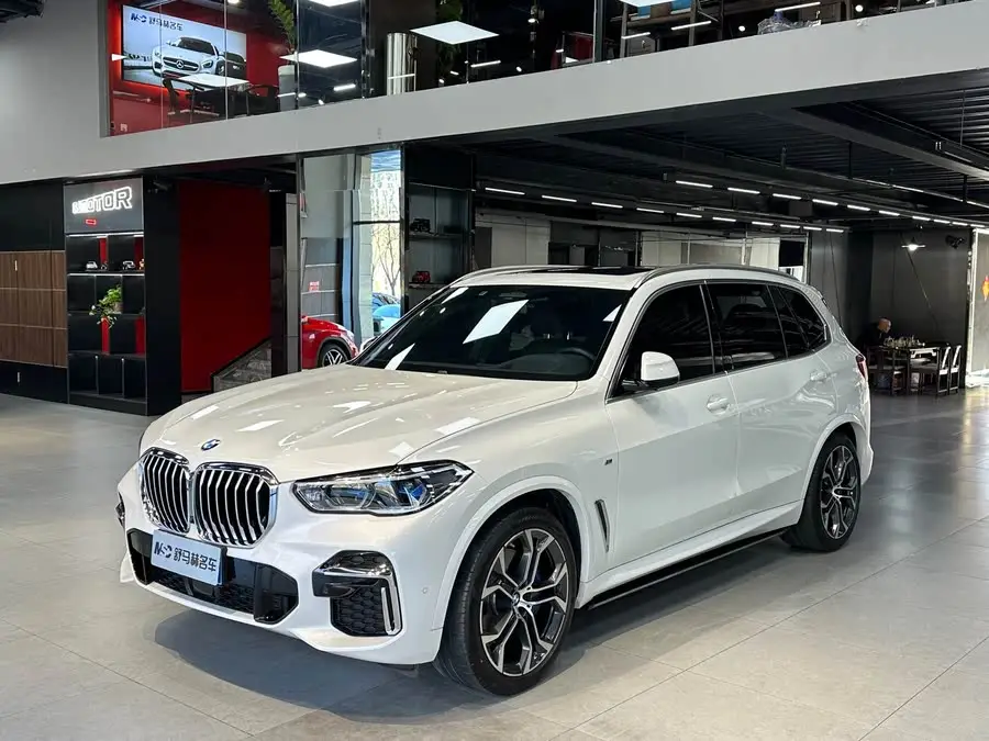BMW X5 2022 xDrive 40Li Exclusive M Sport Package
