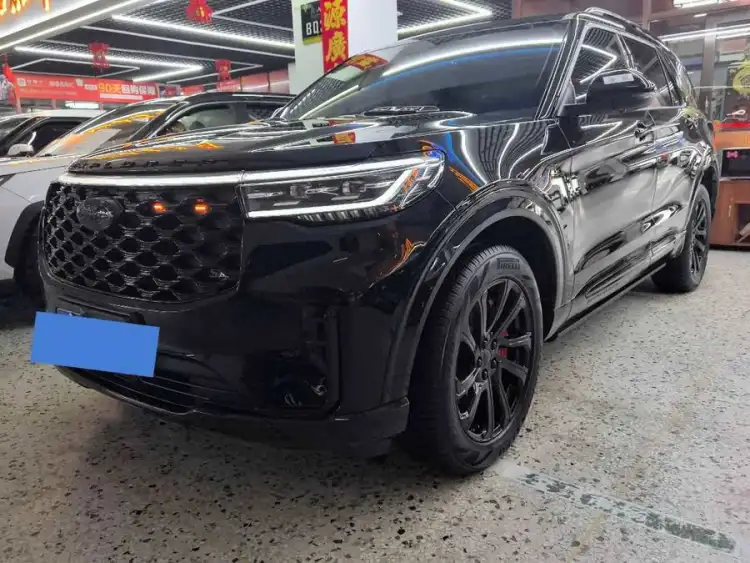 Explorer 2023 EcoBoost 285 AWD Trend Plus Version 6-Seater