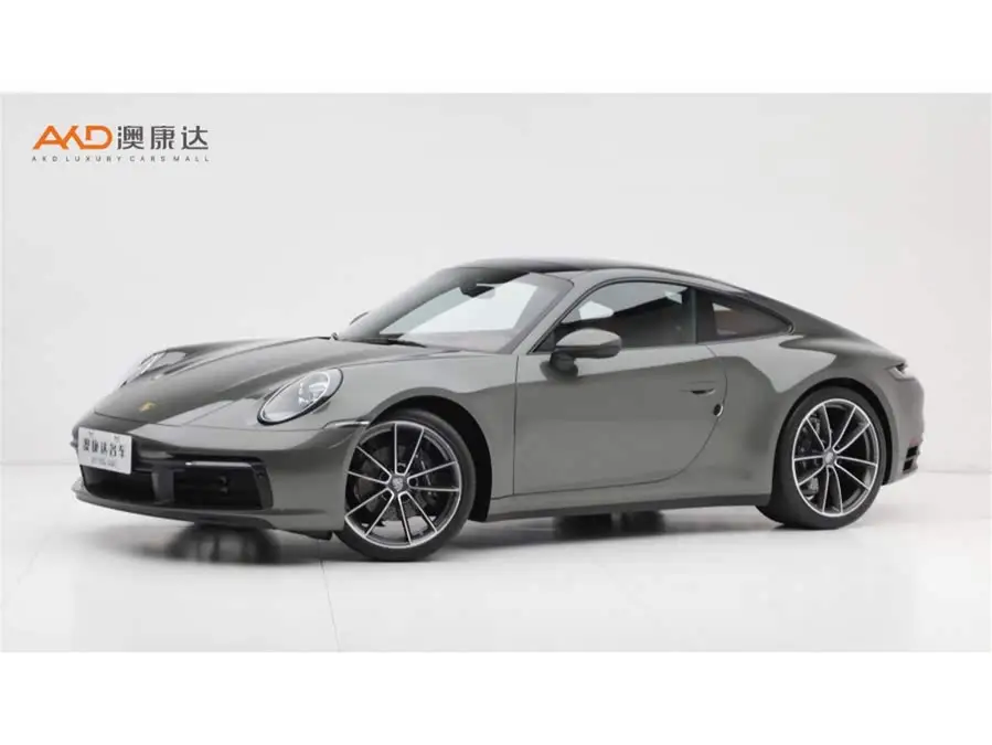 بورش 911 2023 كاريرا 3.0T