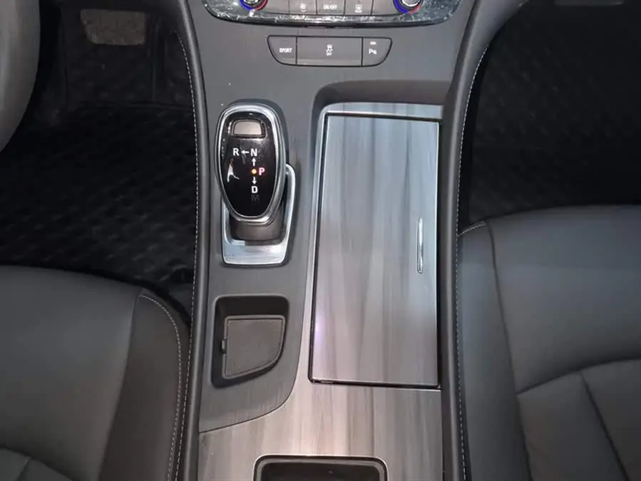 Buick LaCrosse 2021 652T Luxury