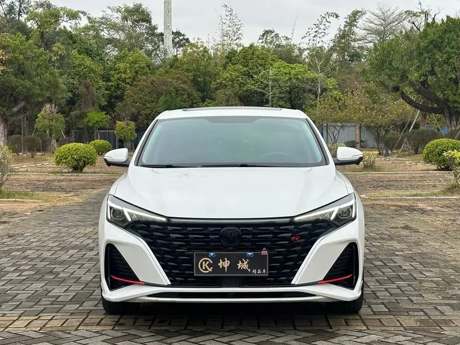 إيتونغ 2022 بلس بلو ويلي NE 1.4T GDI DCT النسخة الرائدة