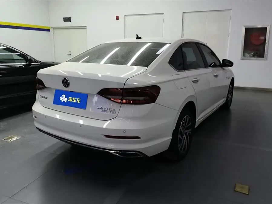 Lavida 2022 1.5L Automatic Comfort Version