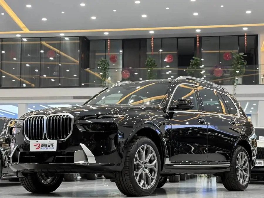 BMW X7 2023 xDrive40i Luxury Excellence Package