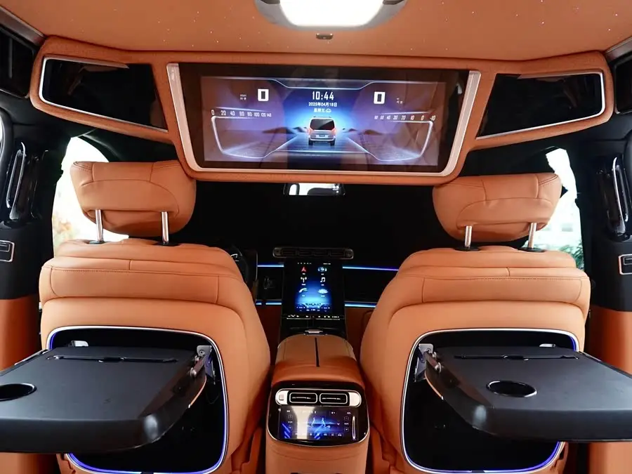 Vito 2023 2.0T Business Edition 7-seater